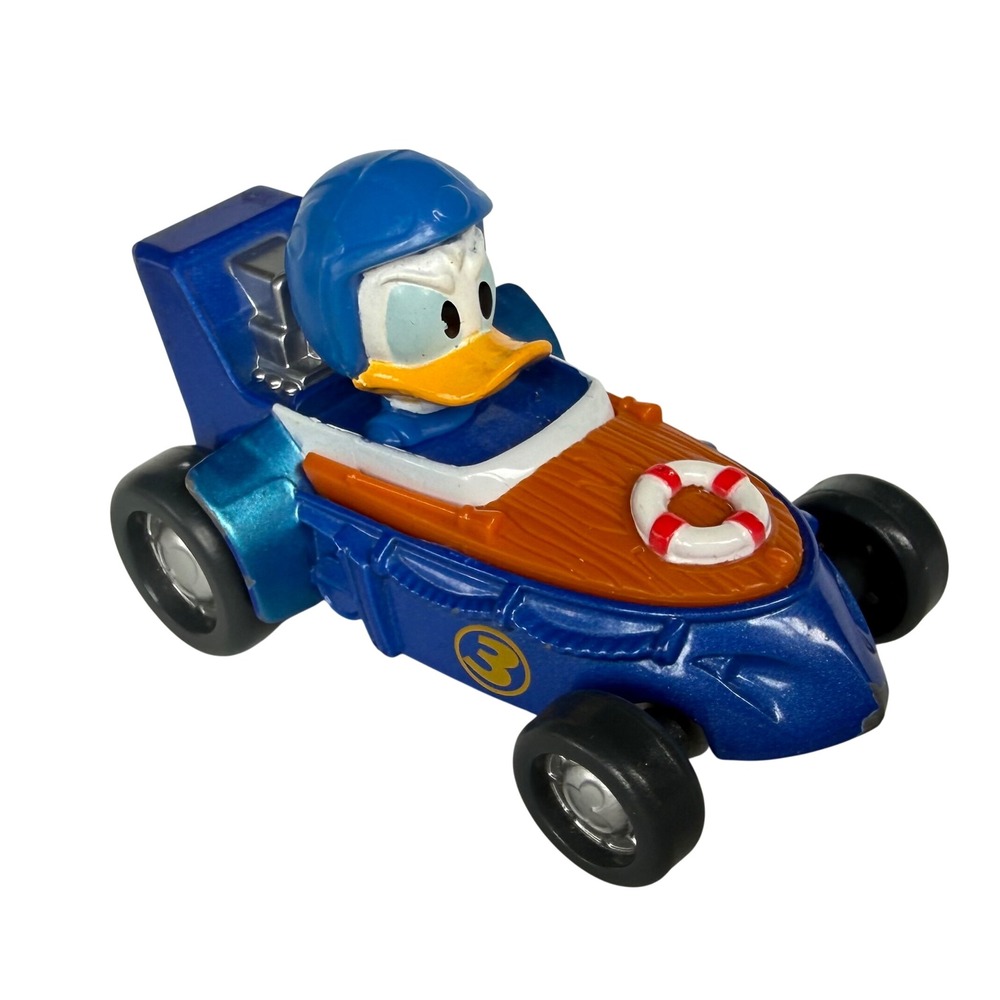 Disney Mickey and the Roadster Racers Donald Duck Cabin Cruiser Die-Cast DTT47